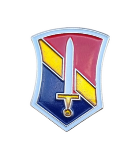 Spilla smaltata 1° Field Force Vietnam US Army