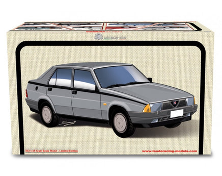 Modellino Alfa Romeo 75 Carabinieri 1/18 1985 Laudaracing