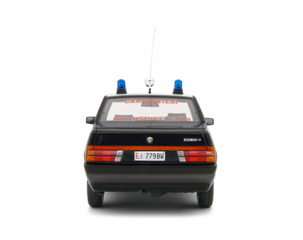 Modellino Alfa Romeo 75 Carabinieri 1/18 1985 Laudaracing