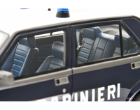 Modellino Alfa Romeo 75 Carabinieri 1/18 1985 Laudaracing
