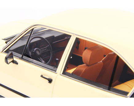 Modellino Alfa Romeo AlfaSud 1.2 1/18 Verde Laudaracing