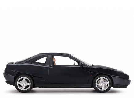 Modellino Fiat Coupè 2.0 Turbo 20V 1996 Nera 1/18 Laudaracing