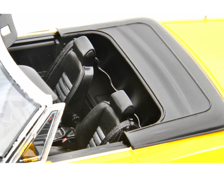 Modellino Alfa Romeo Spider 1.6 2.0I del 1990 Gialla 1/18 Limited Laudoracing