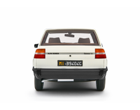 Modellino Alfa Romeo Giulietta 1.6 1.8 1980 Bianca 1/18 Limited Laudoracing