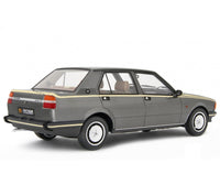 Modellino Alfa Romeo Giulietta 2.0 Super 1981 Grigia 1/18 Limited Laudoracing