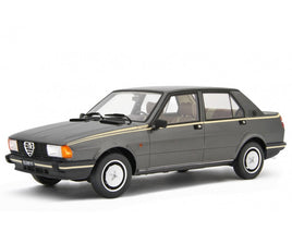 Modellino Alfa Romeo Giulietta 2.0 Super 1981 Grigia 1/18 Limited Laudoracing