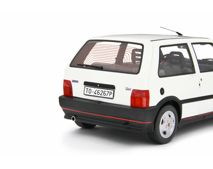 Modellino Fiat Uno Turbo 1.4 1990 1/18 Bianca Laudaracing
