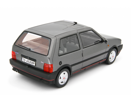 Modellino Fiat Uno Turbo 1.4 1990 1/18 Grigio Quarzo Laudaracing