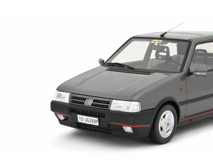Modellino Fiat Uno Turbo 1.4 1990 1/18 Grigio Quarzo Laudaracing