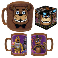 Tazza Mug Five Nights At Freddy's Freddy Fazbear con Copertura Peluche Morbida