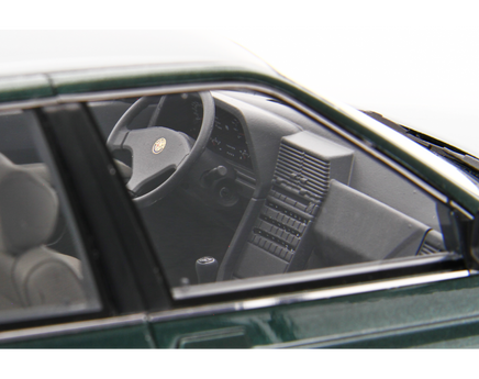 Modellino Alfa Romeo 164 2.0 Twin Spark 1987 1/18 Limited Edition Laudaracing
