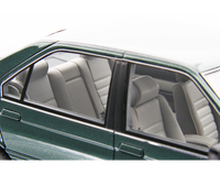 Modellino Alfa Romeo 164 2.0 Twin Spark 1987 1/18 Limited Edition Laudaracing
