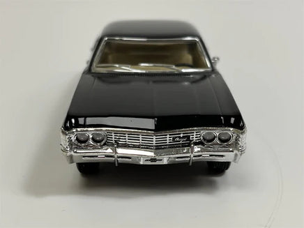 Modellino Diecast Chevrolet Impala 1967 Tv Supernatural 1/36