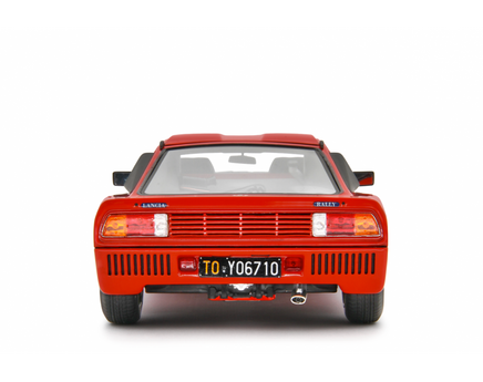 Modellino Lancia 037 Rally Stradale 1982 1/18 Laudaracing