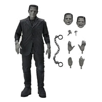 Action Figure Universal Monsters Frankenstein 90° Anniversario