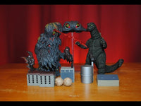 Box Set Deluxe Action Figure 5 Points Mezco Godzilla vs Hedorah