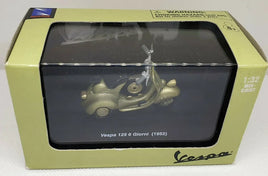 Model Vespa Piaggio 125 6 Days 1952 1/32