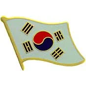 Brosche aus emailliertem Metall mit koreanischer Flagge